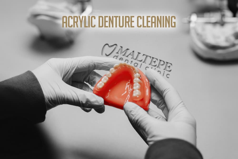 cleaning of acrylic dentures